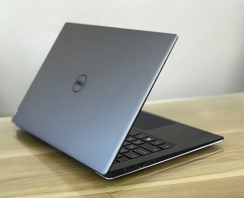 DELL XPS 13 9350 I5 6200U, 8GB, SSD 256GB, 13.3 INCH FULL HD IPS