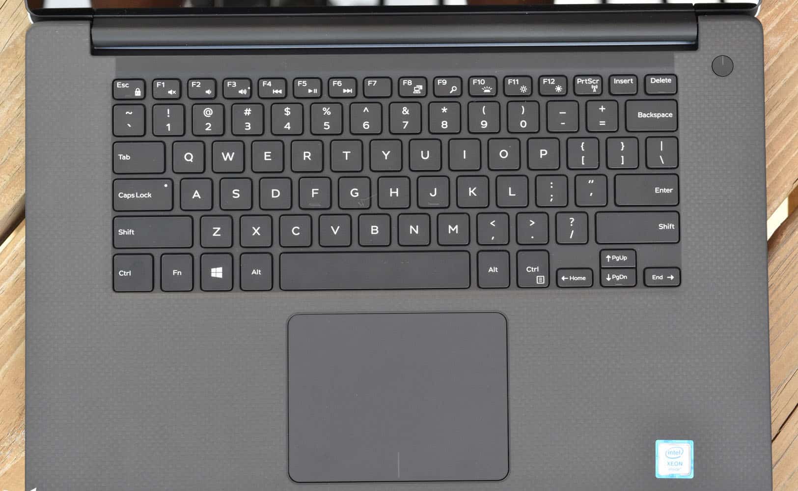 DELL Precision 5520 Workstation chuy&ecirc;n ĐỒ HỌA