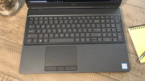 Dell Precision 7550 Workstation Chuy&ecirc;n Nghiệp