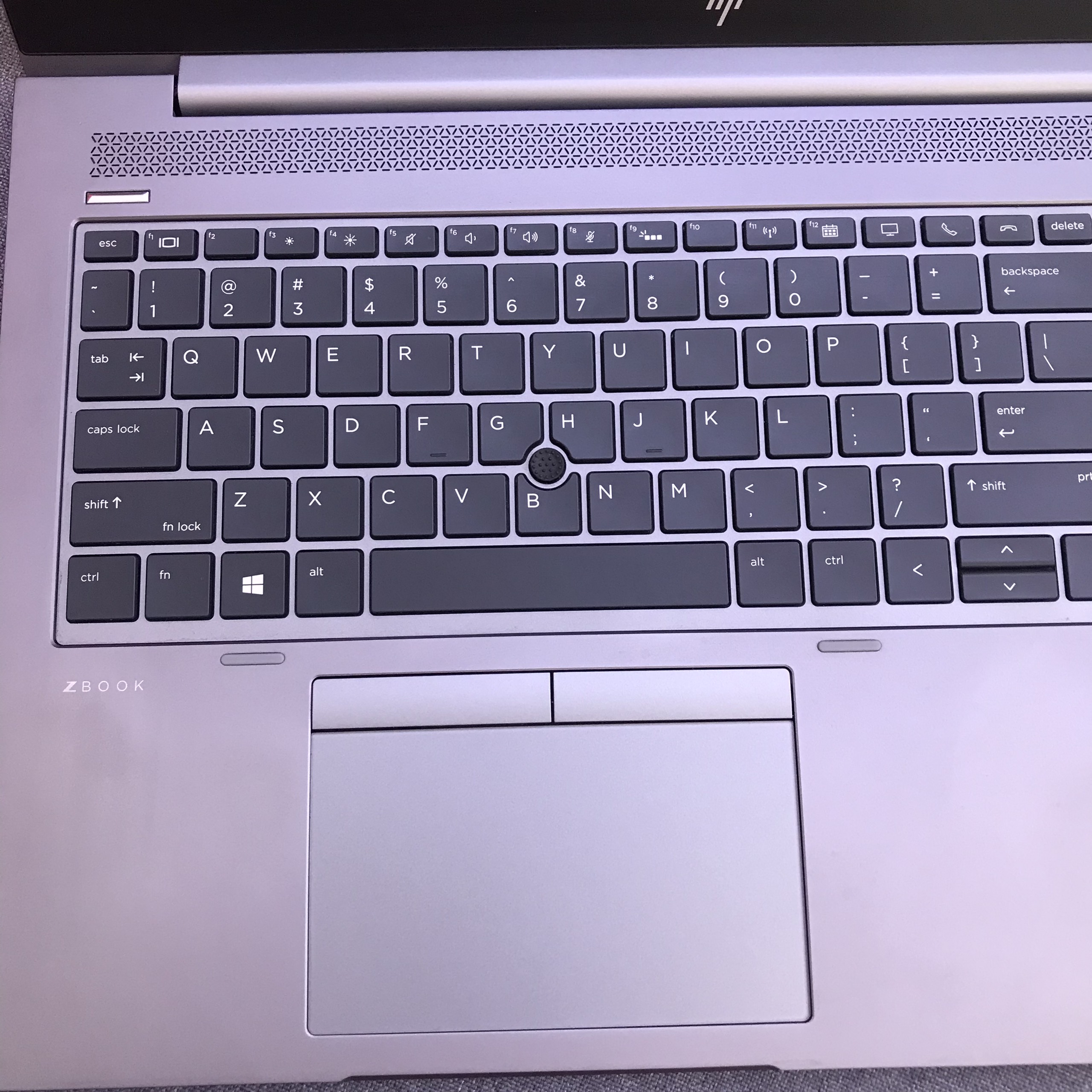 HP Zbook 15U G5 - D&ograve;ng m&aacute;y văn ph&ograve;ng 15.6inch mỏng nhẹ