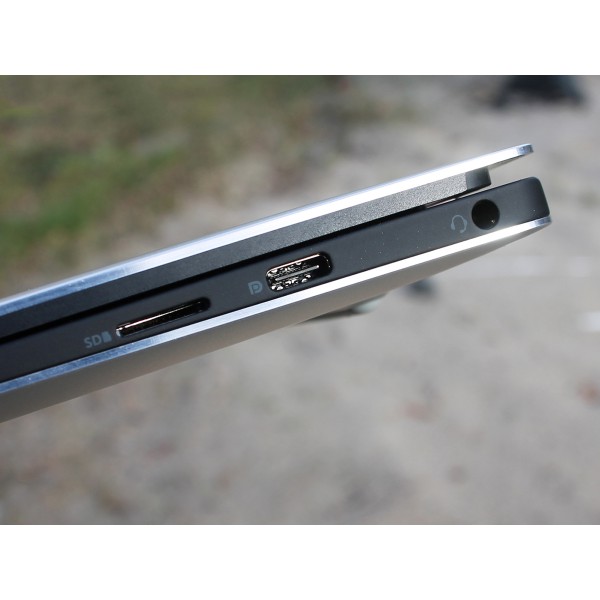 Dell XPS 13 9380 ultrabook siêu mỏng gọn