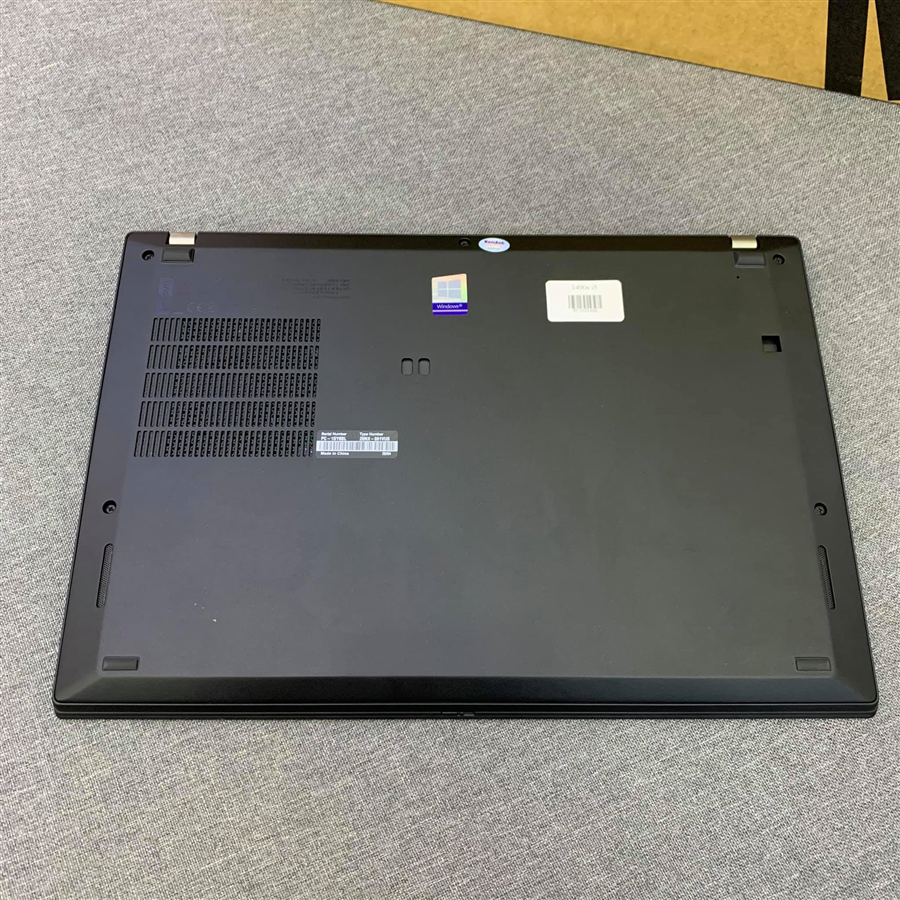 Lenovo Thinkpad T490s Ultrabook doanh nhân
