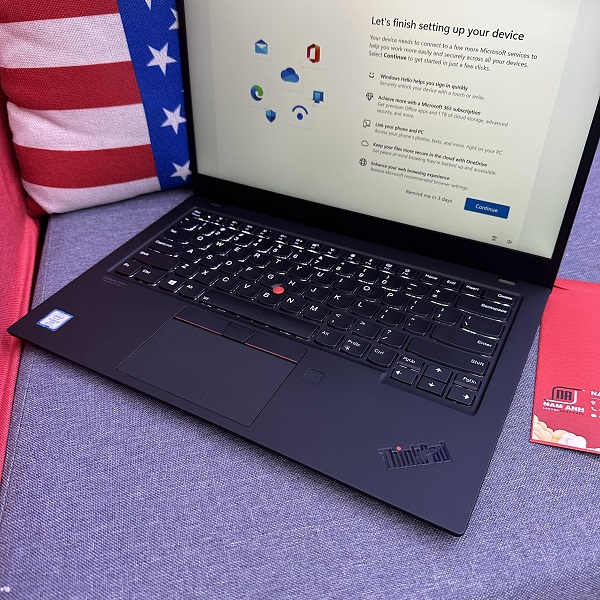 Lenovo Thinkpad X1 Carbon genn 7 i7 - Dòng doanh nhân siêu mỏng nhẹ