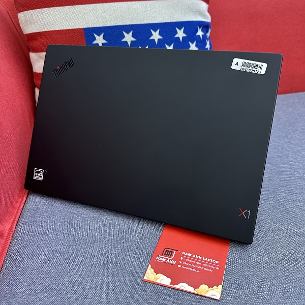 Lenovo Thinkpad X1 Carbon genn 7 i7 - Dòng doanh nhân siêu mỏng nhẹ